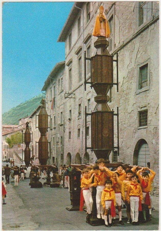 A Casa Di Cristina Apartamento Gubbio Exterior foto