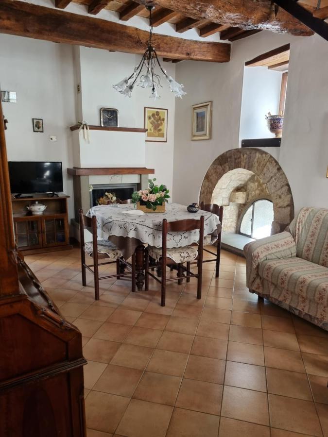 A Casa Di Cristina Apartamento Gubbio Exterior foto